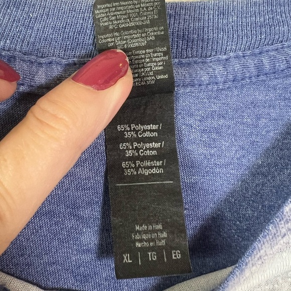 Kayce Dutton Yellowstone Bleached out Tee - Picture 4 of 5